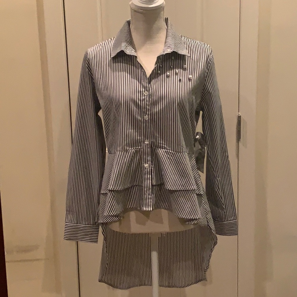 CraveFame, embellished high-low button down top